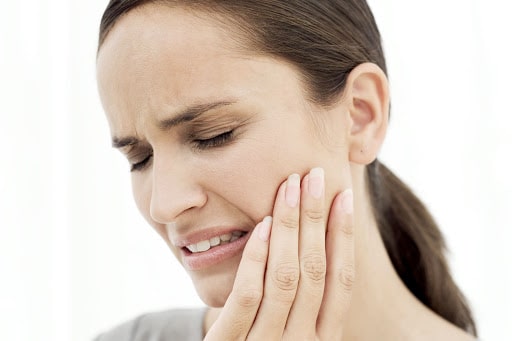 Как смягчить зубную боль